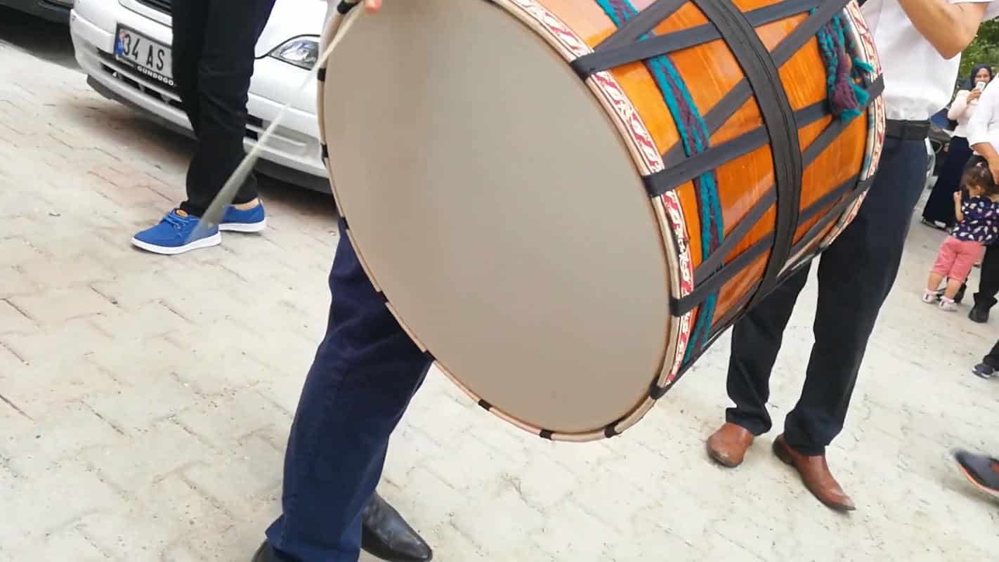 Festival ve şenlik davul zurna