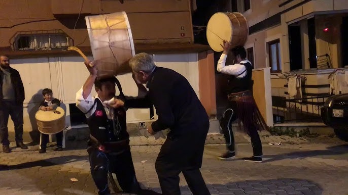 Asker uğurlama davulcu